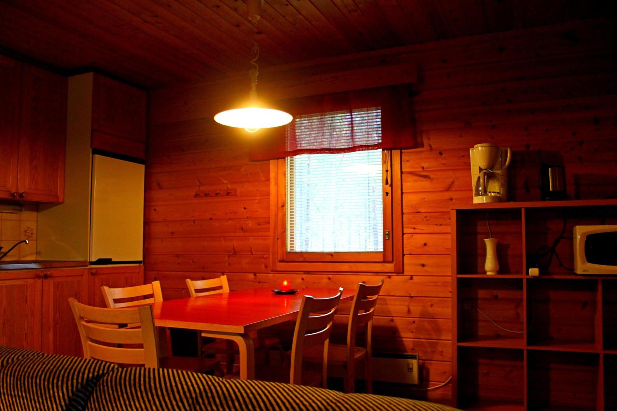 Ukonjaerven Holiday Village Ivalo Værelse billede