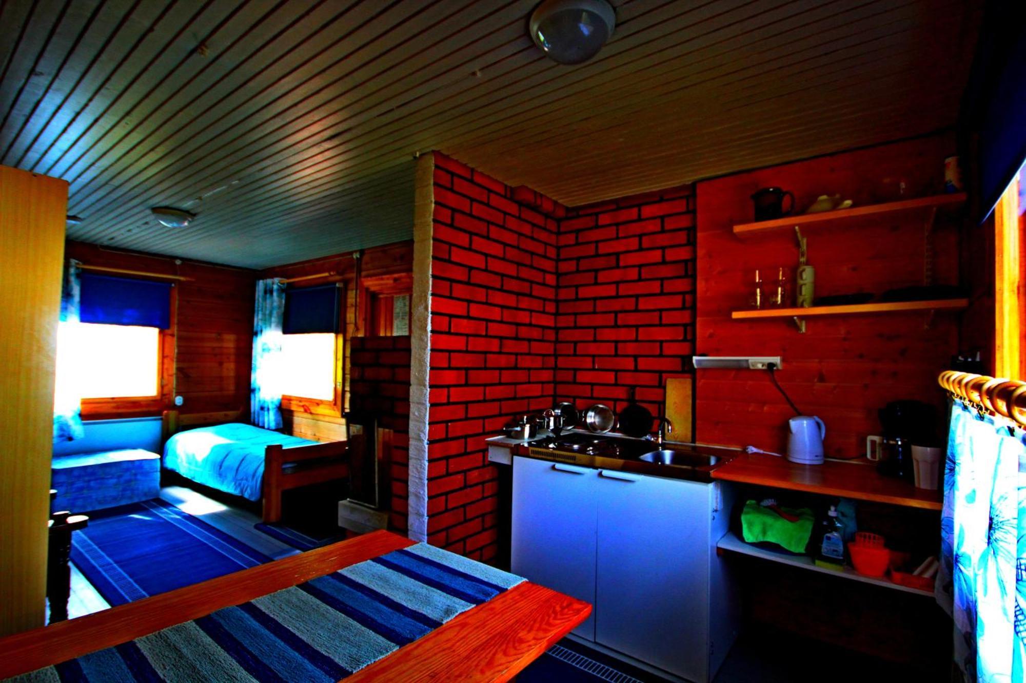 Ukonjaerven Holiday Village Ivalo Værelse billede